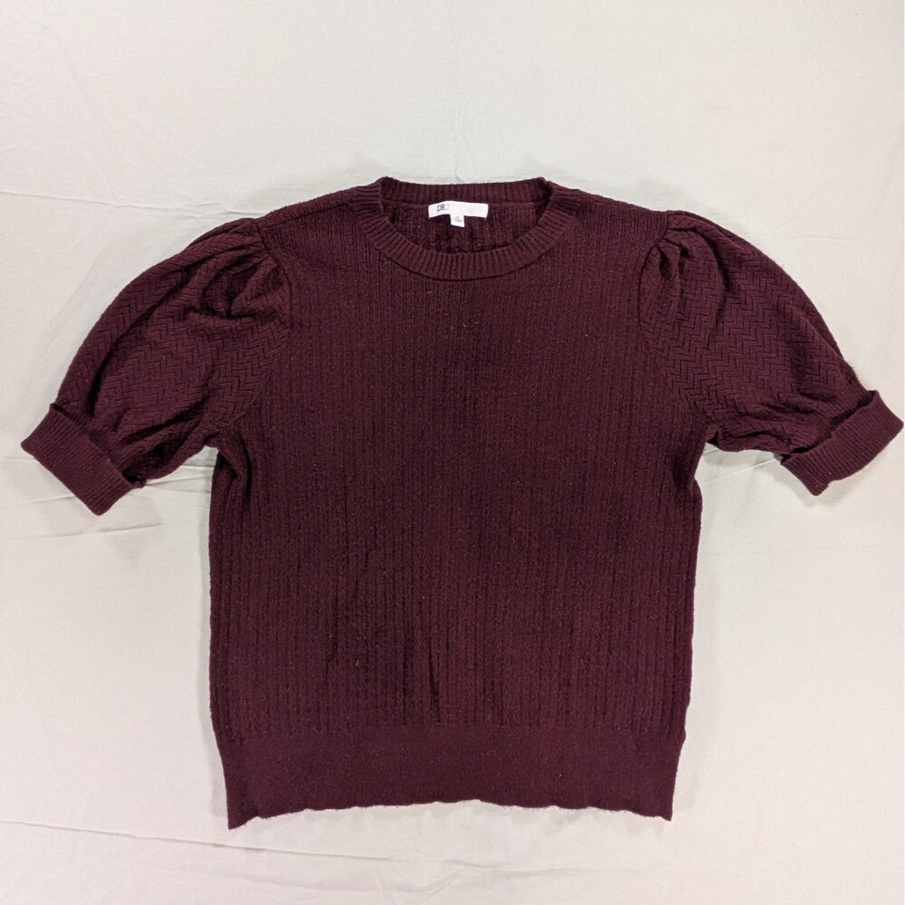 Short Sleeve DR2 Tight Knit Sweater Size Medium Maroon